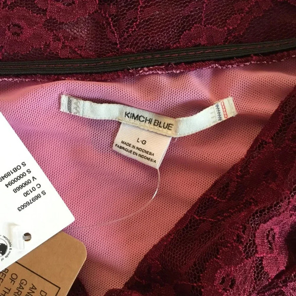NWT Kimchi Blue Sydney Off-The-Shoulder Mini Dress Rose  Bourgogne Sz L - Picture 4 of 9